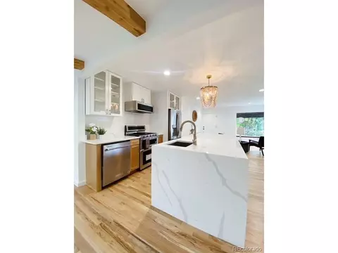 4523 E Bails Pl, Denver, CO 80222 photo 7