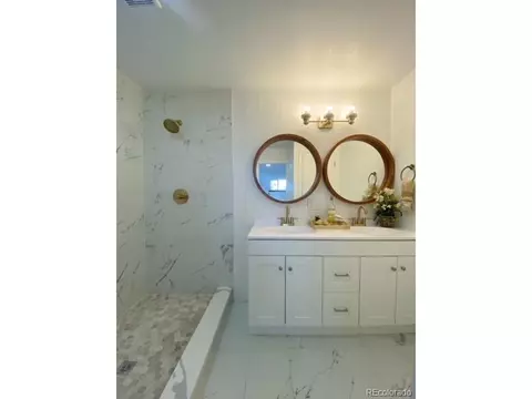 4523 E Bails Pl, Denver, CO 80222 photo 14
