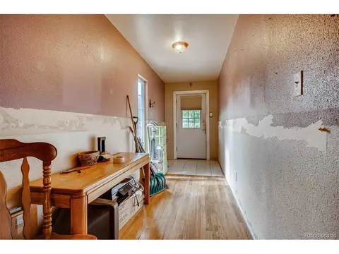 10642 E 7th Ave, Aurora, CO 80010 photo 5