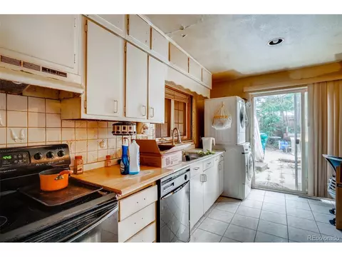 10642 E 7th Ave, Aurora, CO 80010 photo 10