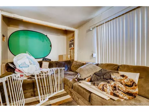 10642 E 7th Ave, Aurora, CO 80010 photo 6