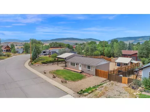 313 18th St, Kremmling, CO 80459