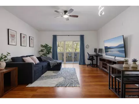 722 Washington Ave #306, Golden, CO 80401