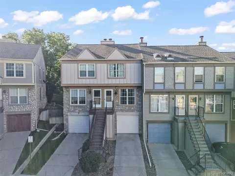 2514 E Nichols Cir, Centennial, CO 80122