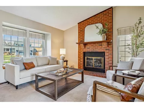 515 Larkspur Pl, Highlands Ranch, CO 80126