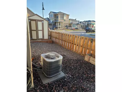 26267 E Byers Pl, Aurora, CO 80018 photo 11