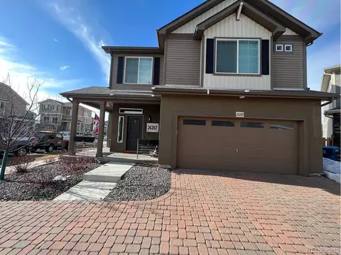 26267 E Byers Pl, Aurora, CO 80018 photo 1