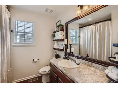 26267 E Byers Pl, Aurora, CO 80018 photo 9