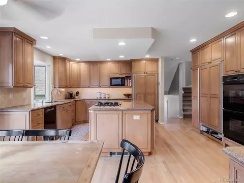 5548 E Mansfield Ave, Denver, CO 80237 photo 5