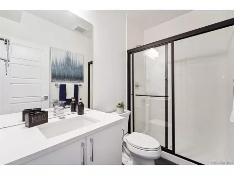 9811 E 63rd Ave, Denver, CO 80238 photo 35