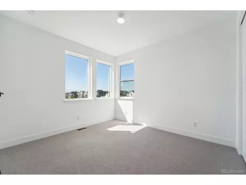 9811 E 63rd Ave, Denver, CO 80238 photo 27