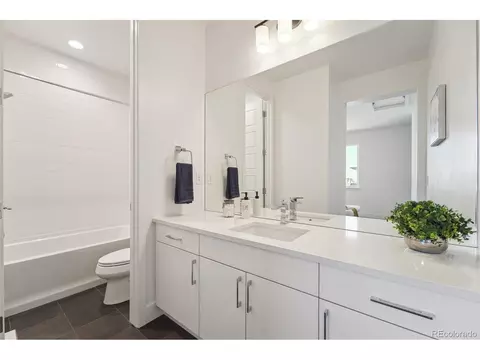 9811 E 63rd Ave, Denver, CO 80238 photo 26