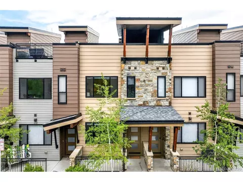 256 Lions Gate Dr, Winter Park, CO 80482