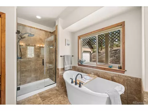 Bath - 21 Hummingbird Ct, Bailey, CO 80421 photo 3 of 5