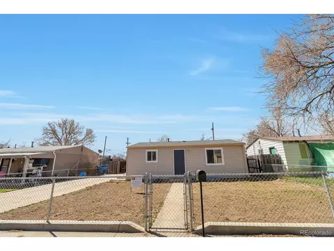 6820 E 75th Pl, Commerce City, CO 80022 photo 1