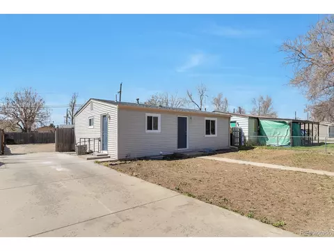6820 E 75th Pl, Commerce City, CO 80022 photo 2
