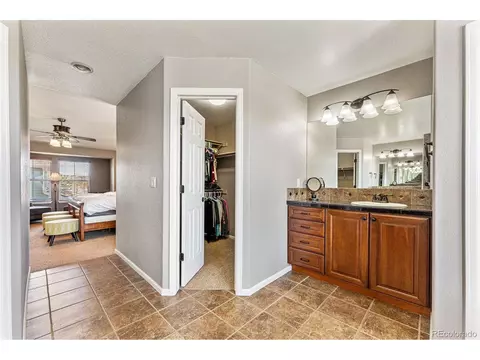 26765 E Peakview Dr, Aurora, CO 80016 photo 23