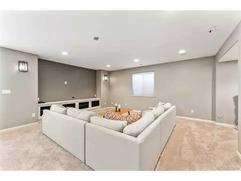 26765 E Peakview Dr, Aurora, CO 80016 photo 29