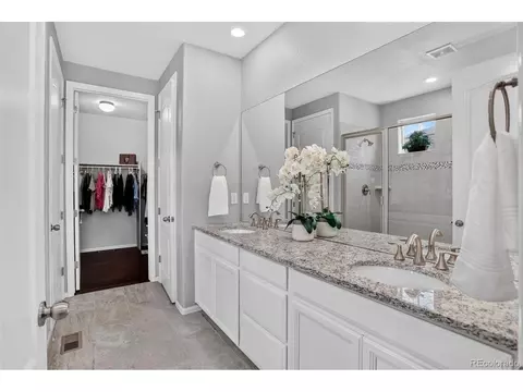 Bath - 7998 E 152nd Dr, Thornton, CO 80602 photo 1 of 5