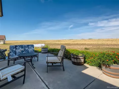 46758 E Harvard Ave, Bennett, CO 80102 photo 5