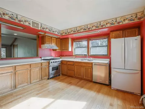 Kitchen - 89 Prospectors Way, Bailey, CO 80421 photo 2 of 3
