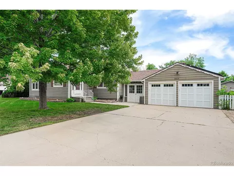 8525 Grandview Ave, Arvada, CO 80002
