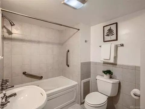 2260 Eudora St, Denver, CO 80207 photo 21