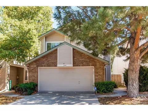2246 S Nile Ct, Aurora, CO 80014