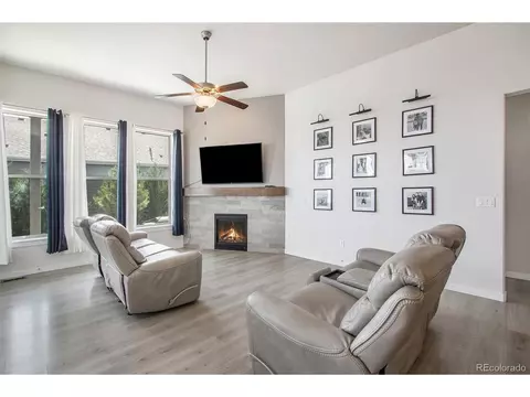 Living - 701 Lene Ln, Berthoud, CO 80513 photo 1 of 2