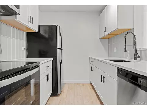 2231 S Vaughn Way #104B, Aurora, CO 80014