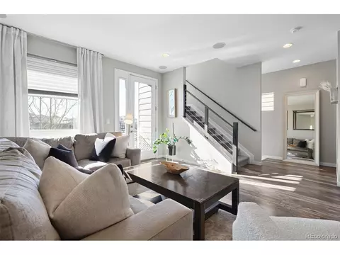 15788 E Broncos Pl, Centennial, CO 80112 photo 9