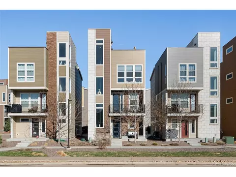 15788 E Broncos Pl, Centennial, CO 80112 photo 2