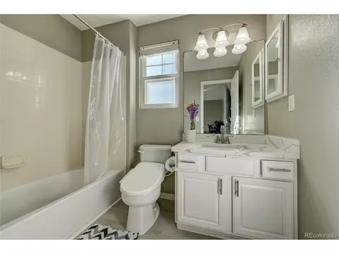 Undisclosed, Aurora, CO 80013 photo 17