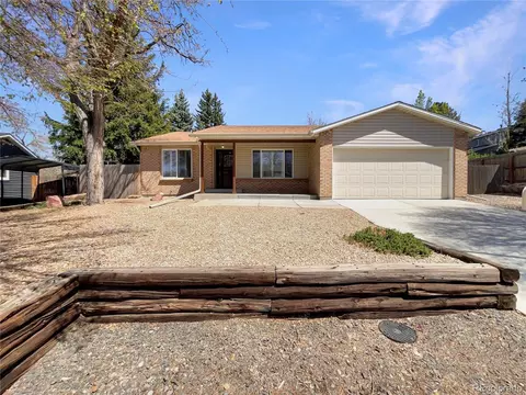 3986 S Bahama St, Aurora, CO 80013