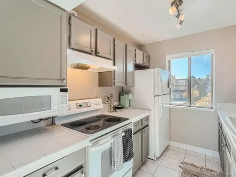 4226 S Eldridge St #208, Morrison, CO 80465 photo 2
