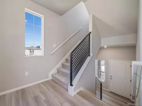 21860 E 38th Pl, Aurora, CO 80019 photo 13
