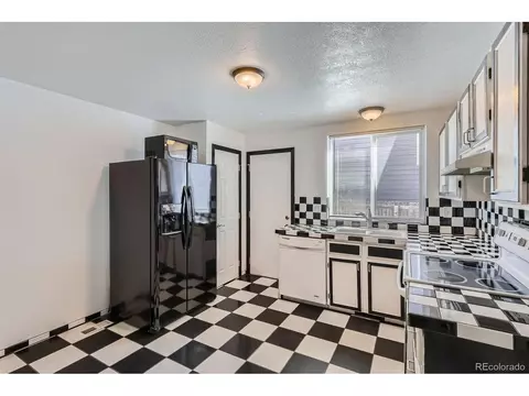 14803 E 47th Ave, Denver, CO 80239 photo 8