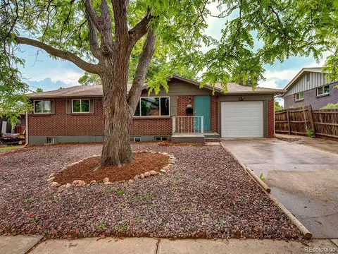 14 S Roosevelt St, Colorado Springs, CO 80910