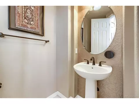 Bath - 10140 Longview Dr, Lone Tree, CO 80124 photo 1 of 6