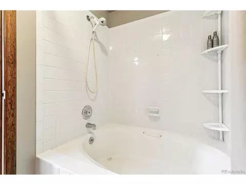 Undisclosed, Aurora, CO 80013 photo 25