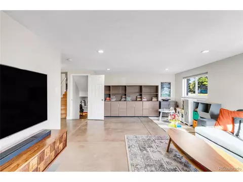 Undisclosed, Denver, CO 80222 photo 25