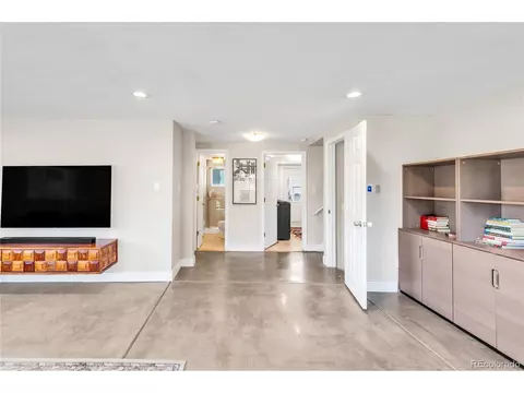 Undisclosed, Denver, CO 80222 photo 26