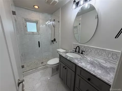 Bath - 2145 E Columbia Pl, Denver, CO 80210 photo 2 of 4