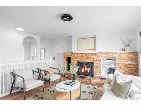 6360 W Louisiana Ave, Lakewood, CO 80232
