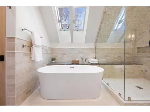 Bath - 1650 E 7th Ave, Denver, CO 80218 photo 2 of 2