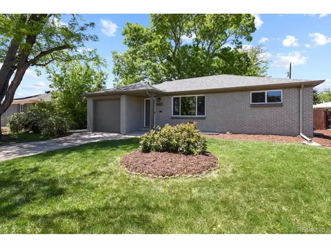 5345 Iris St, Arvada, CO 80002 photo 2