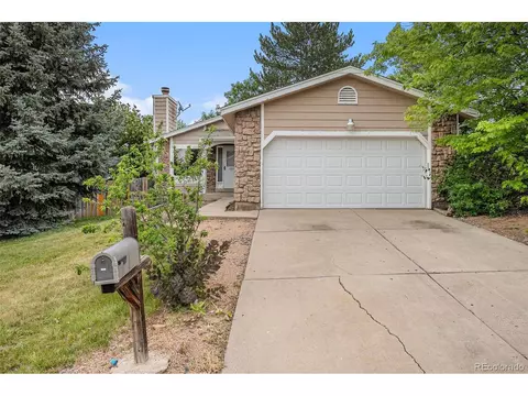 2750 S Rifle St, Aurora, CO 80013