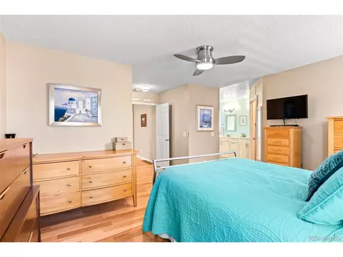 2207 E Nichols Dr, Centennial, CO 80122 photo 12