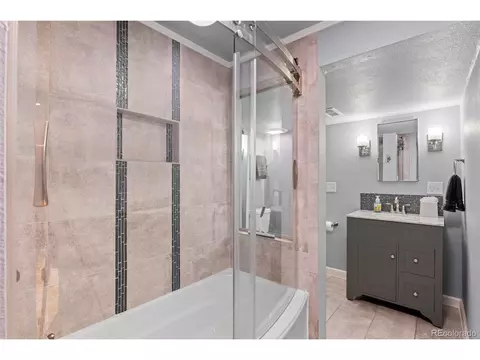 2207 E Nichols Dr, Centennial, CO 80122 photo 23