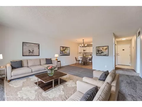 3184 S Heather Gardens Way #302, Aurora, CO 80014